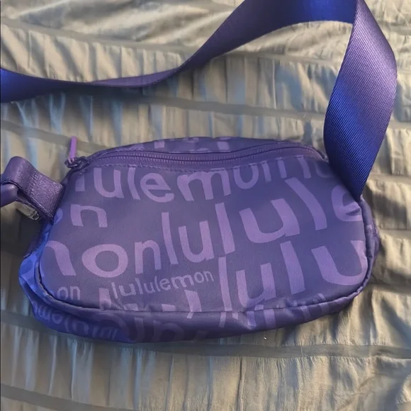 Lululemon Deep Purple Belt Bag - Picture 3 of 3